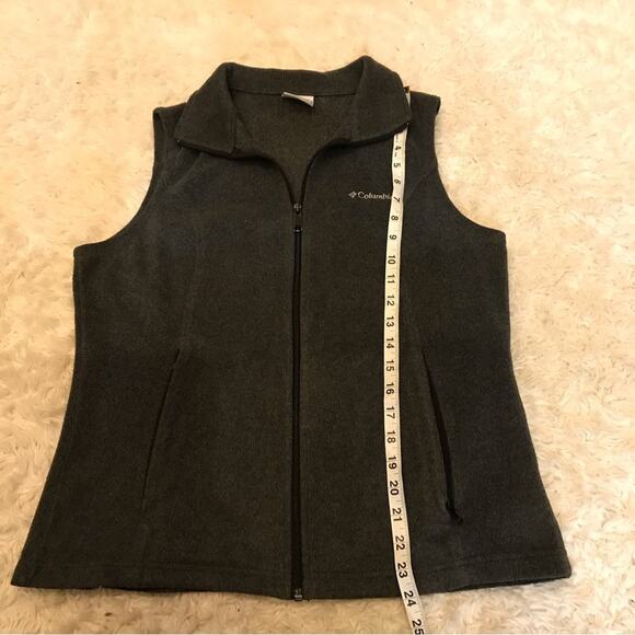 Columbia dark gray fleece zip up vest size medium zip pockets - Picture 3 of 6